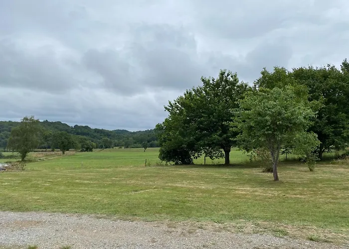 Maison En Campagne Avec Vue Sur Les Pyrénées Estampes